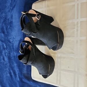 🌟Qupid Vegan Suede Chunky Heel Platform Shoes